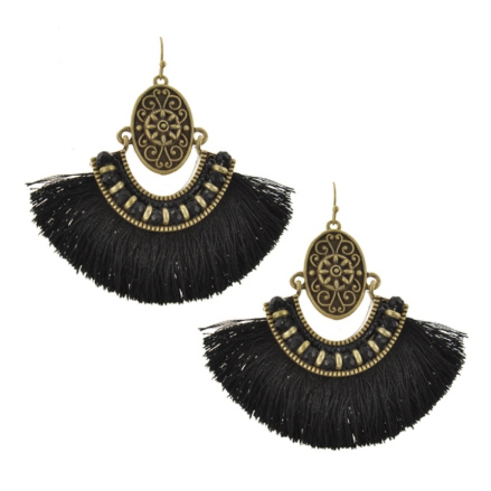 Black Tread Tassel Earrings